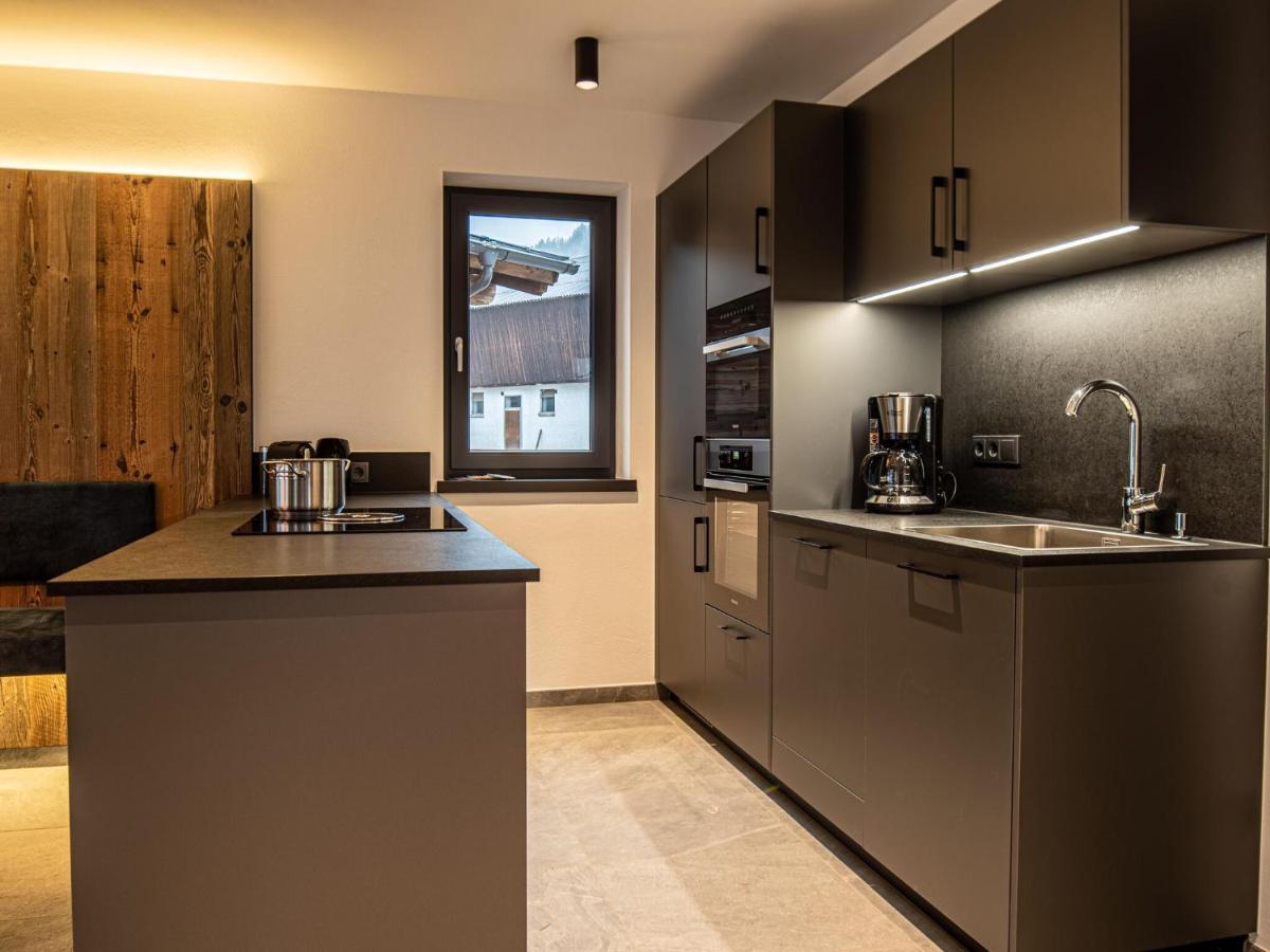 Apartment In Wald Im Pinzgau With A Carport 外观 照片