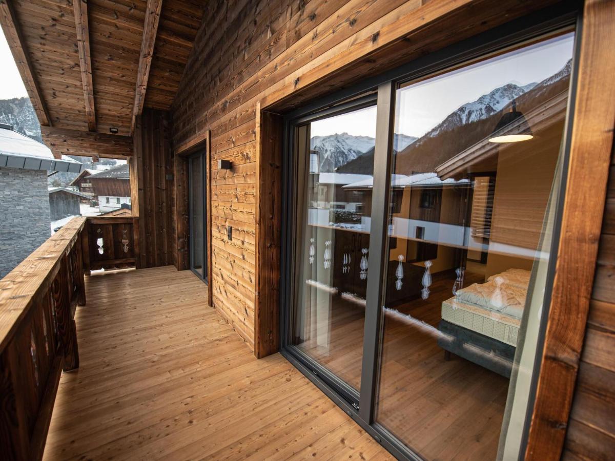 Apartment In Wald Im Pinzgau With A Carport 外观 照片