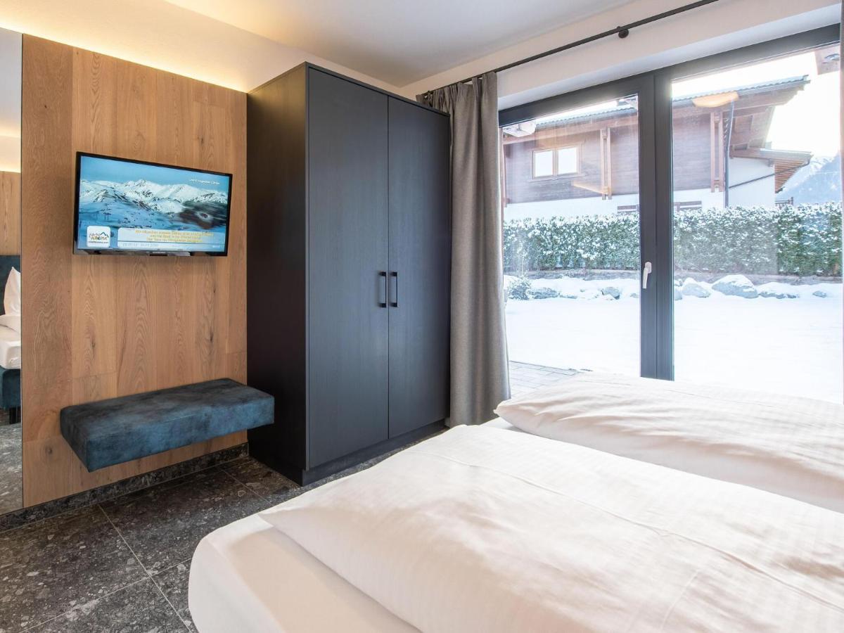 Apartment In Wald Im Pinzgau With A Carport 外观 照片